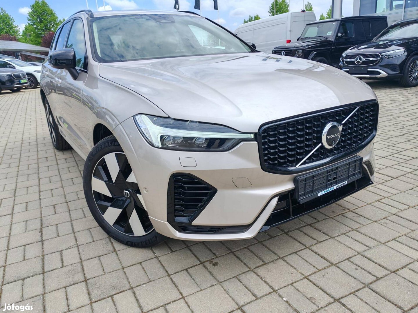 Volvo XC60 2.0 [T8] Ultra Dark AWD Geartronic C...
